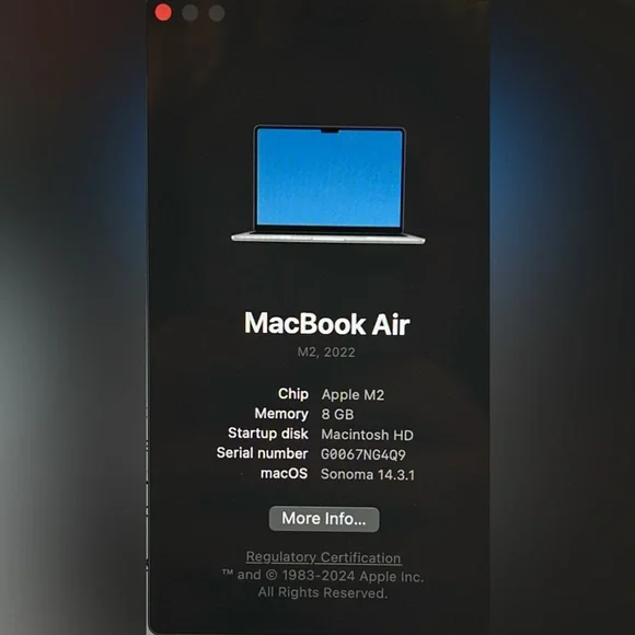 Apple MacBook Air 13” M2 (2022)